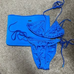 Triangl Size Medium Bikini with Pouch NEVER WORN